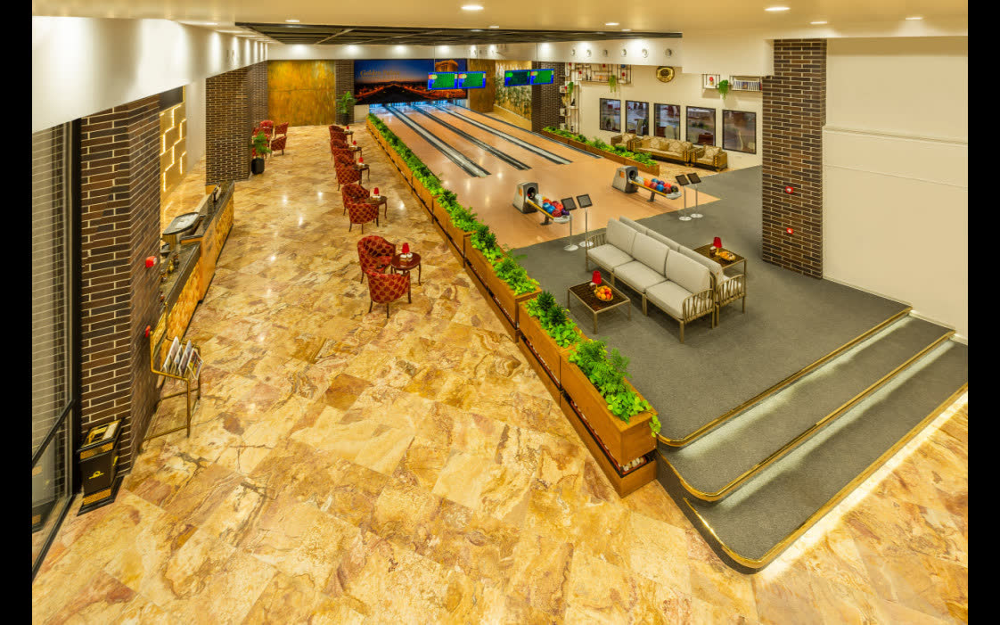 آرشیدا سفر رویایی - هتل پنج ستاره قصر طلائی